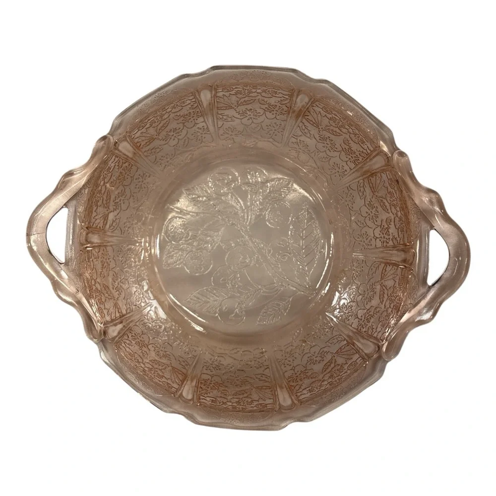 Vtg. Pink Depression Jeannette Glass Co. Cherry Blossom Pattern Bowl w/ Handles
